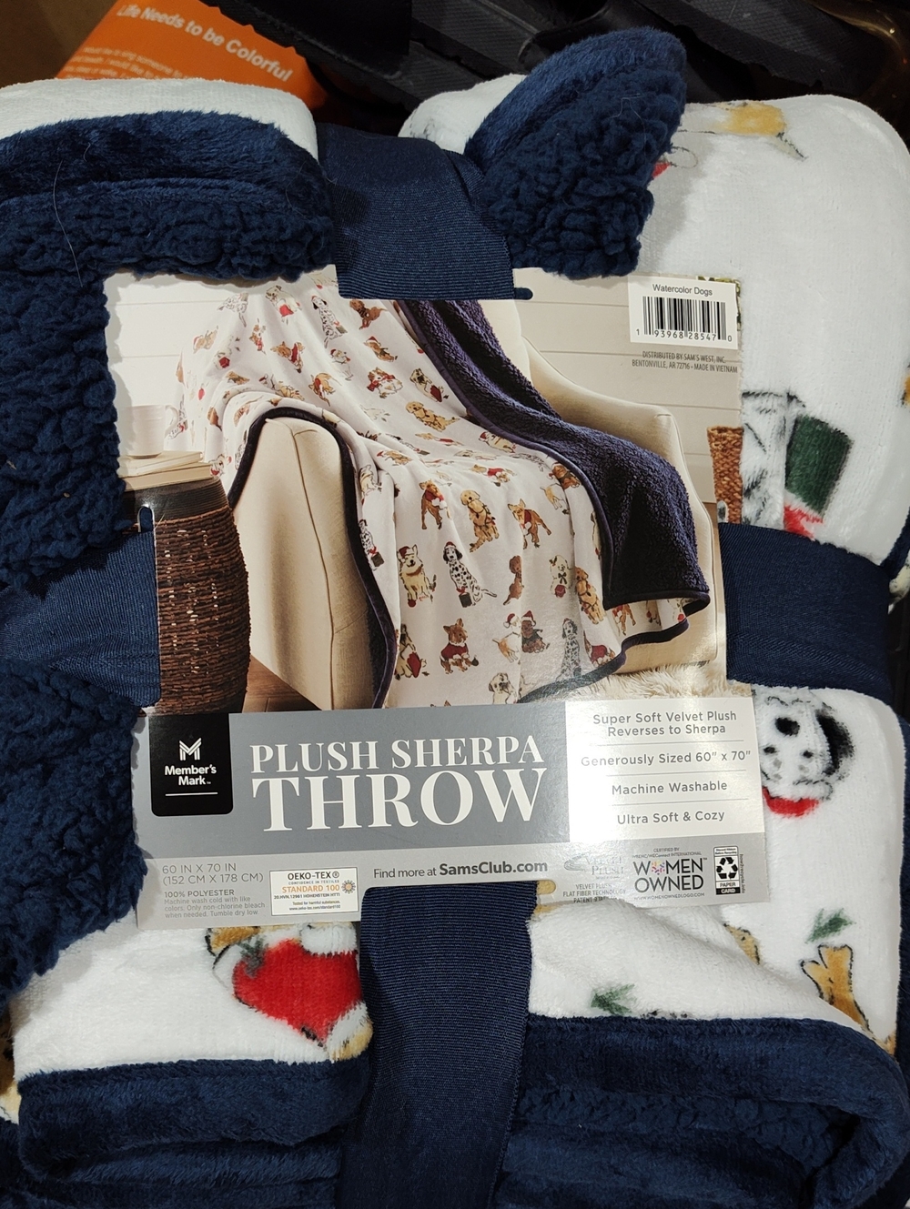 Plush Sherpa Throw Blanket - Navy & White